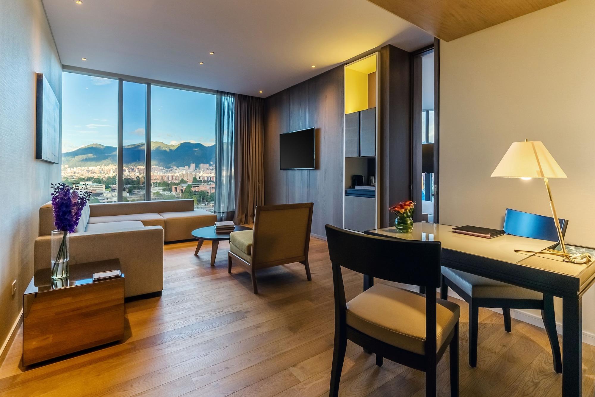 Grand Hyatt Bogota Hotel Exterior photo A suite at the hotel